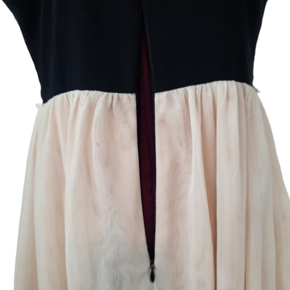 Blondie Nites Prom Dress Nude and Black Tulle Lace A-Line Dress Size 11 Juniors - Picture 8 of 12